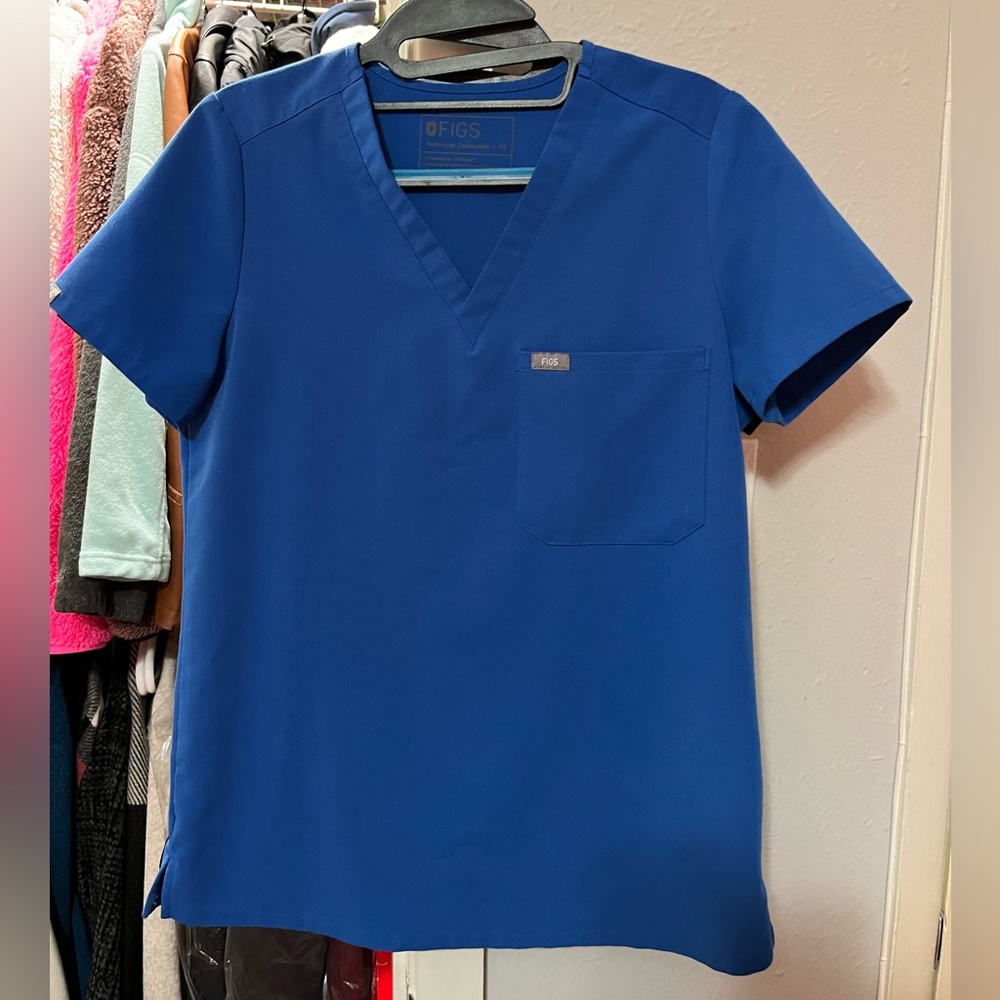 ROYAL BLUE figs scrubs set